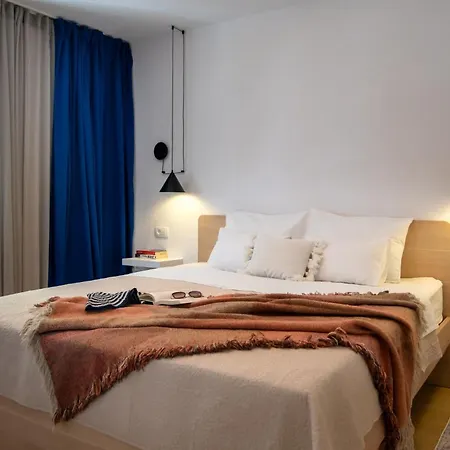 Beachfront Ruskovic Appartement