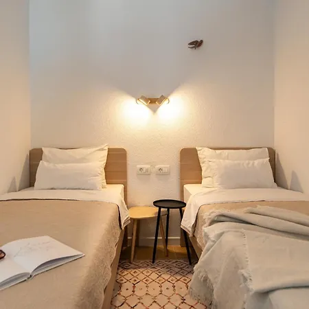 Beachfront Ruskovic Apartman Dubrava